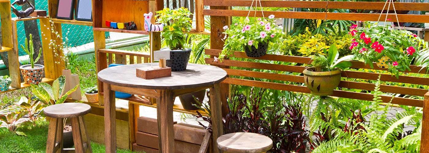 7 Ways To Decorate Your Outdoor Spaces