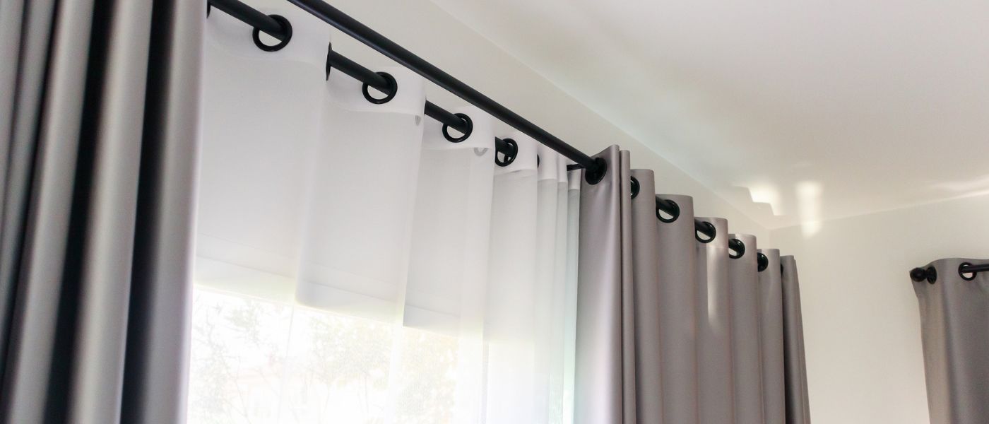 Major Differences Between Blinds vs Drapes 