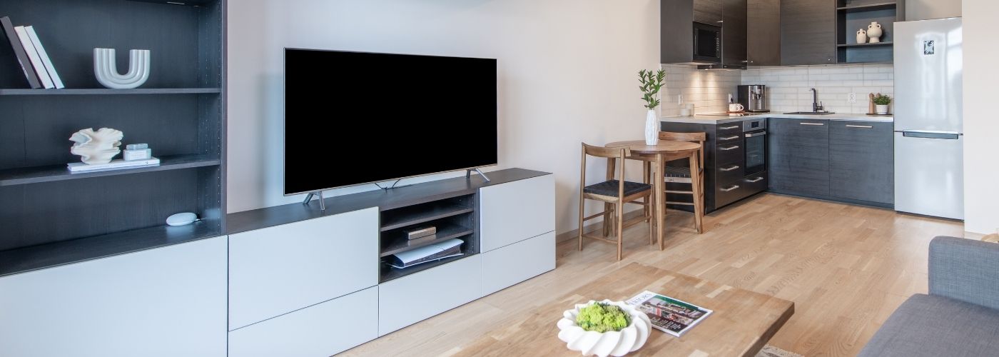 Maximize Vertical Storage to Reduce Clutter